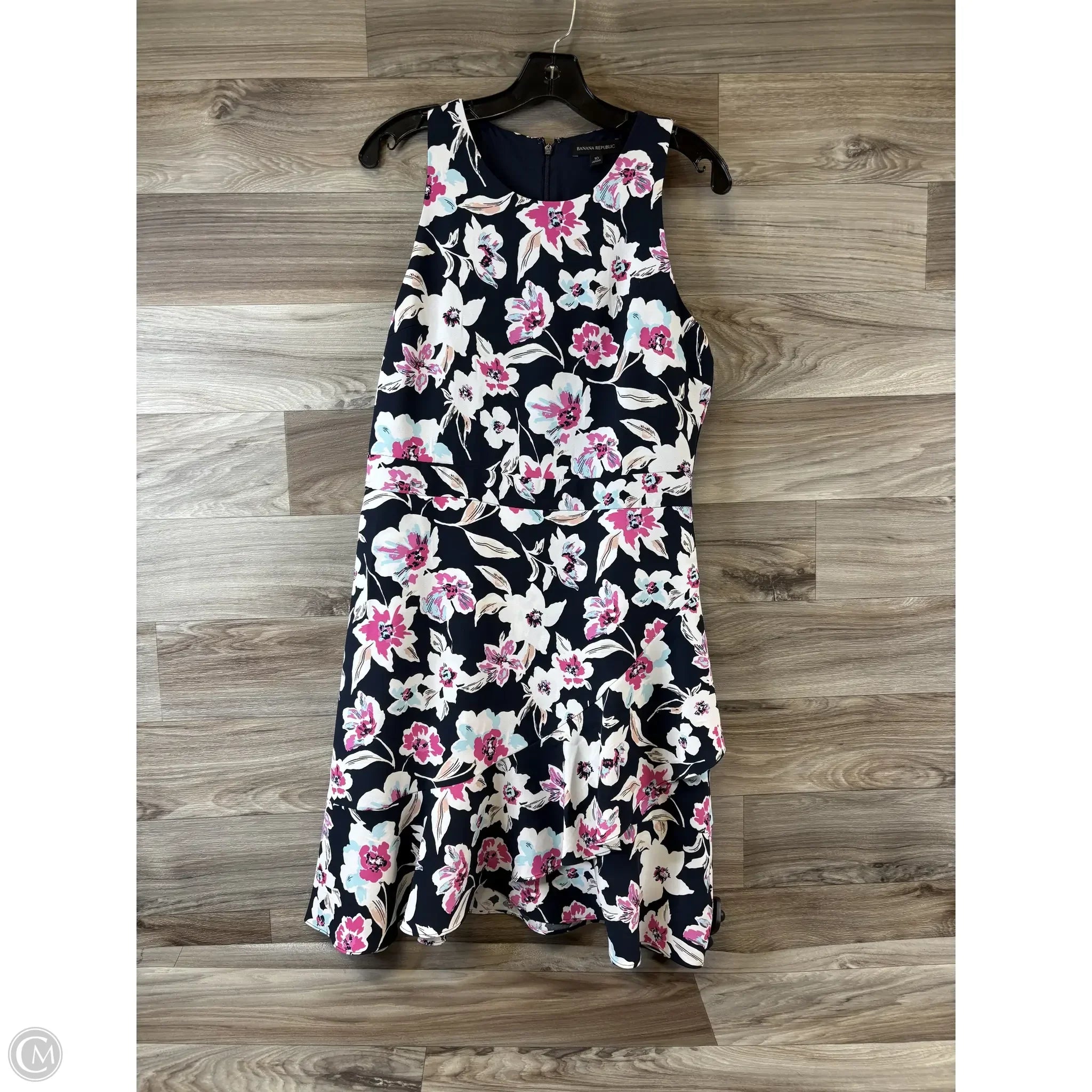 Dress Casual Midi By Banana Republic In Floral Print, Size: M Tunics Summer linen