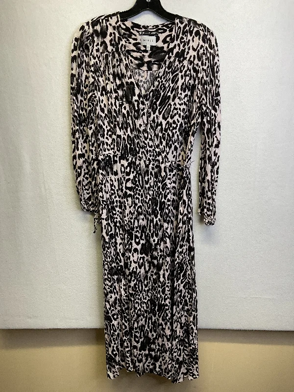 Dress Designer By Milly In Animal Print, Size:4 Crew Neckline Sporty
