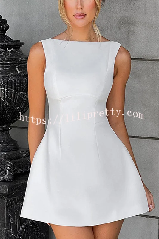 Cosmopolitan Chic High Neck Scoop Back Bubble-shaped Mini Dress Cozy Ruched Mini Dress Cosmopolitan Chic High Neck Scoop Back Bubble-shaped Mini Dress Cozy Ruched Mini Dress