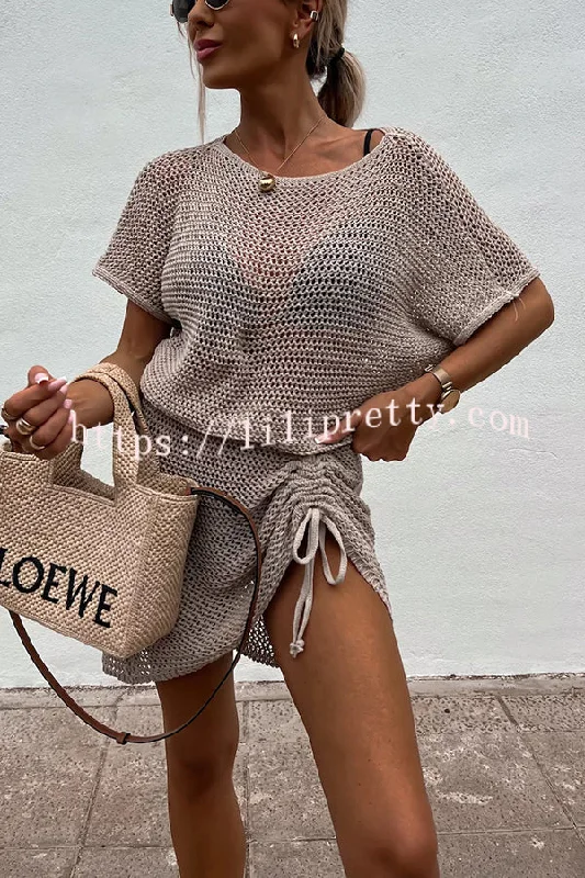Solid Color Knitted Cutout Lace Up Crew Neck Mini Dress Elegant Floral-Print Mini Dress Solid Color Knitted Cutout Lace Up Crew Neck Mini Dress Elegant Floral-Print Mini Dress