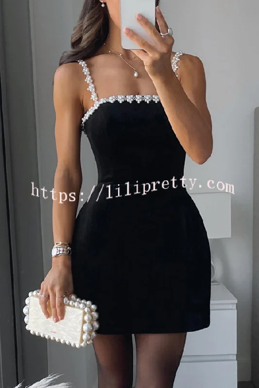 Sweet Poetry Velvet Pearl Trim Straps Pocketed Tulip Style Mini Dress Chic Puff Sleeve Mini Dress Sweet Poetry Velvet Pearl Trim Straps Pocketed Tulip Style Mini Dress Chic Puff Sleeve Mini Dress