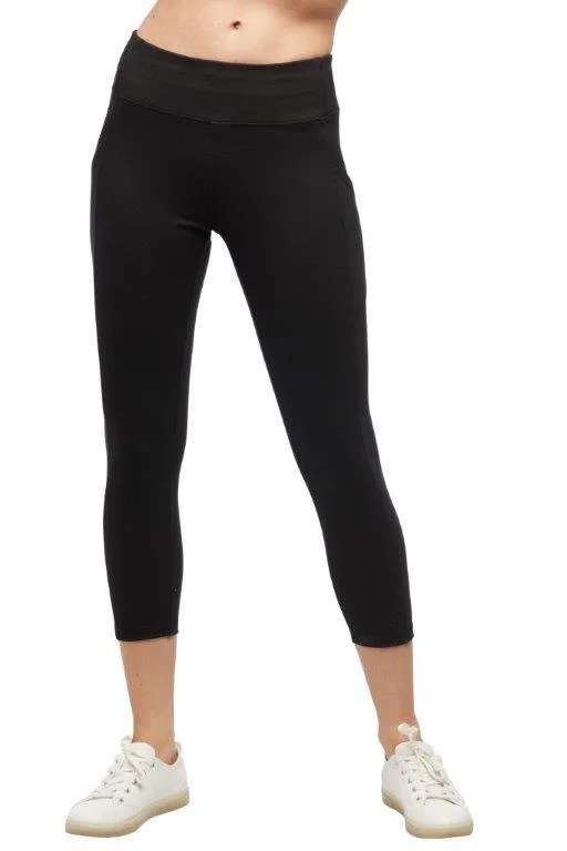 Black Knit Legging w/ Side Pockets Fashionable High-Rise Workout Leggings