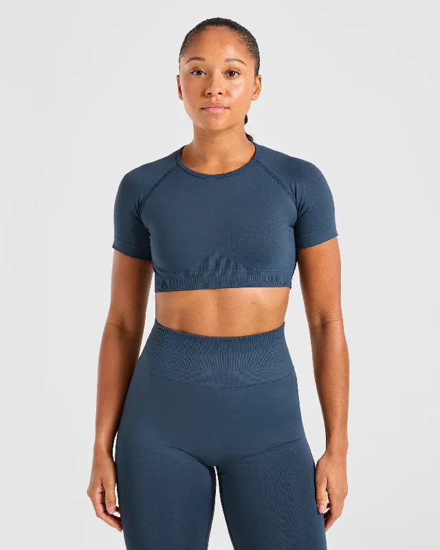 Power Seamless Crop Top - Ocean Teal Zippered Front Buttoned Front Snap Front