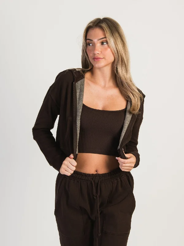 HARLOW JOSIE ZIP UP HOODIE - CHOCOLATE Hoodie with Slim Fit Tailored Modern