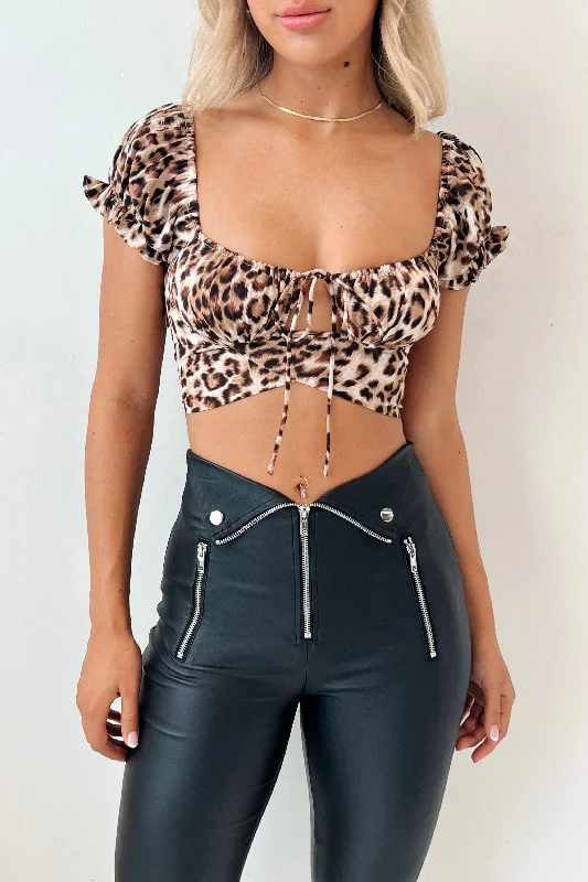 Leo Crop Top Seamless Knitted Crochet