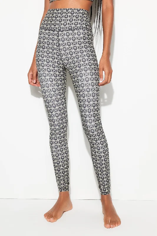 NirvanaTech Mystic Eye Lotus 7/8 Legging Chic Velvet Soft Leggings