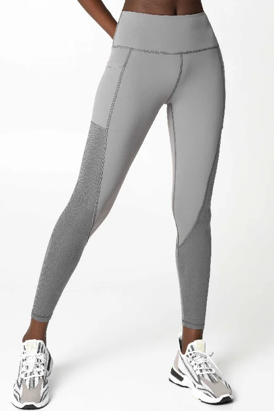 Silver Grey Cassi Mesh & Pockets Workout Leggings Yoga Pants - Women Fashionable Sports Leggings Silver Grey Cassi Mesh & Pockets Workout Leggings Yoga Pants - Women Fashionable Sports Leggings
