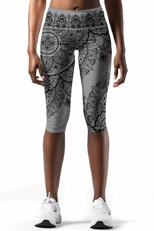 Nightfall Nirvana Ellie Grey Performance Yoga Capri Leggings - Women Trendy Side-Pocket Leggings Nightfall Nirvana Ellie Grey Performance Yoga Capri Leggings - Women Trendy Side-Pocket Leggings