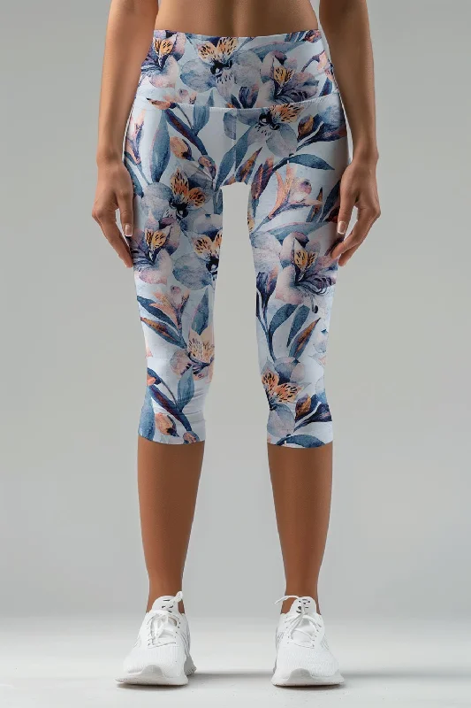 Florescence Ellie Blue Floral Performance Yoga Capri Leggings - Women Chic Velvet Soft Leggings Florescence Ellie Blue Floral Performance Yoga Capri Leggings - Women Chic Velvet Soft Leggings