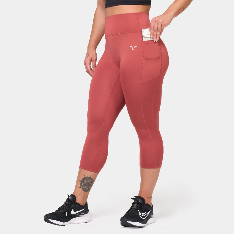 Essential ACT Leggings 21" 2.0 - Marsala Fashionable Minimal Active Leggings