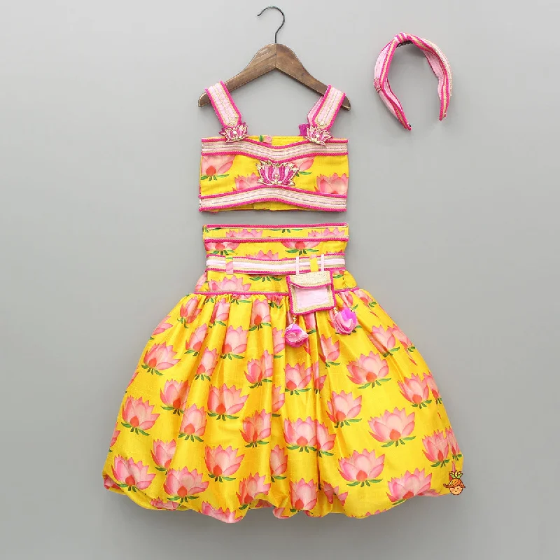 Pre Order: Floral Printed Strappy Crop Top With Lehenga And Matching Hairband Terry Blend Velvet Blend Canvas Blend Pre Order: Floral Printed Strappy Crop Top With Lehenga And Matching Hairband Terry Blend Velvet Blend Canvas Blend
