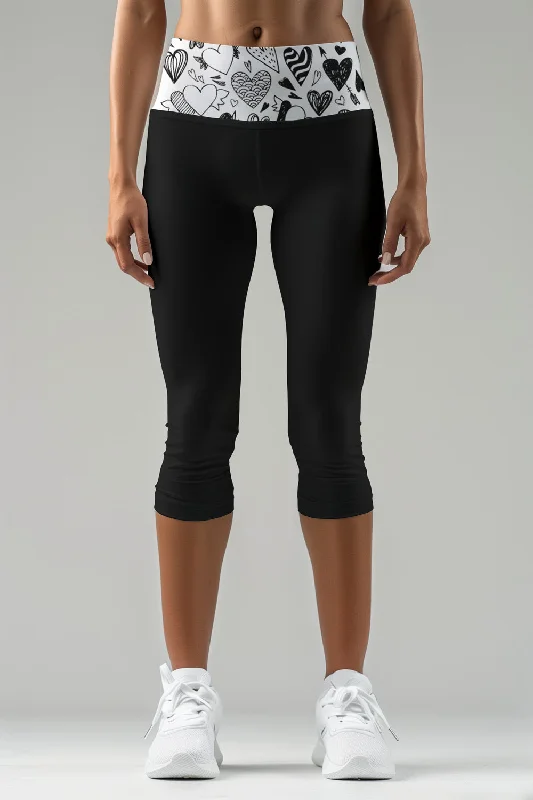 Me Enamoré Ellie Black & White Performance Yoga Capri Leggings - Women Cozy Mid-Rise Workout Leggings Me Enamoré Ellie Black & White Performance Yoga Capri Leggings - Women Cozy Mid-Rise Workout Leggings