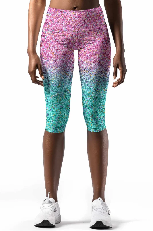 Maldives Ellie Pink & Mint Glitter Print Yoga Capri Leggings - Women Trendy Seamless Sports Leggings Maldives Ellie Pink & Mint Glitter Print Yoga Capri Leggings - Women Trendy Seamless Sports Leggings
