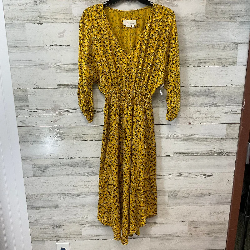 Dress Casual Midi By Anthropologie In Yellow, Size: Xs Cozy Midi Dress with Pockets