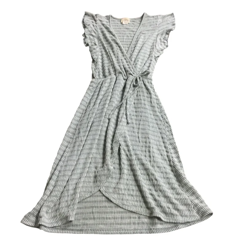 Dress Casual Midi By Caution To The Wind In Green & White, Size: S Comfortable Casual Midi Dress Dress Casual Midi By Caution To The Wind In Green & White, Size: S Comfortable Casual Midi Dress