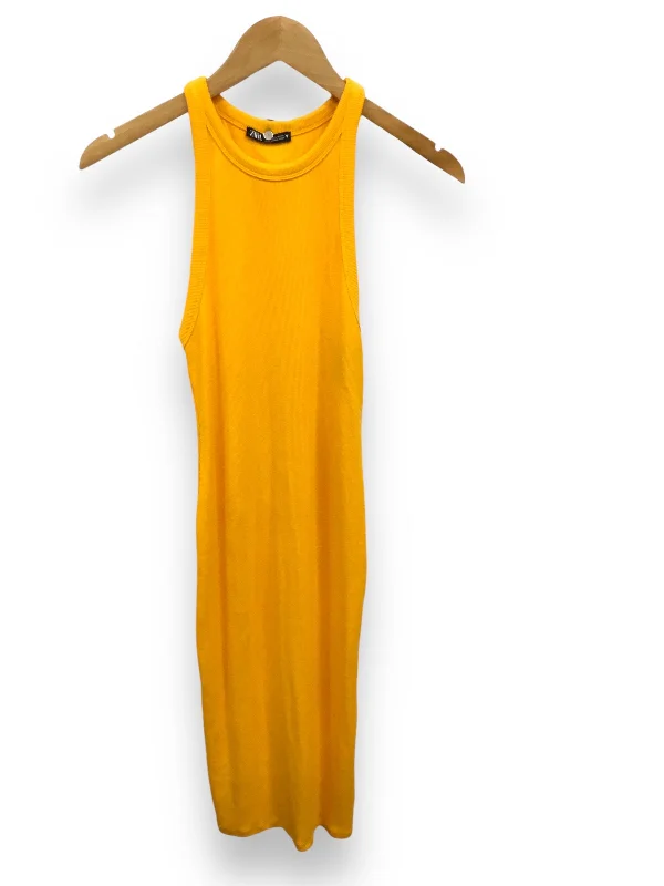 Dress Casual Midi By Zara In Yellow, Size: L Trendy Midi Dress with Belt