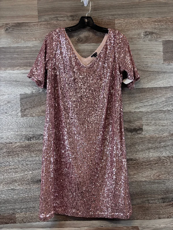 Dress Party Midi By Ann Taylor In Pink, Size: S Trendy Off-Shoulder Ruffle Midi Dress Dress Party Midi By Ann Taylor In Pink, Size: S Trendy Off-Shoulder Ruffle Midi Dress